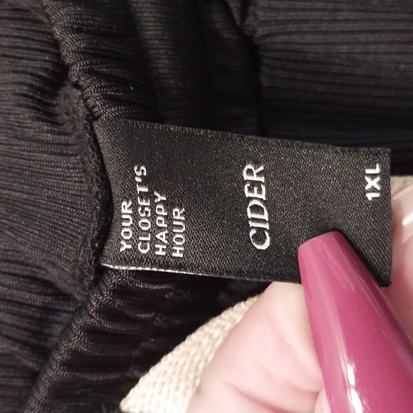 TRENDING CIDER BRAND WIDE LEG PALLAZO pant size 1X - Picture 8 of 11